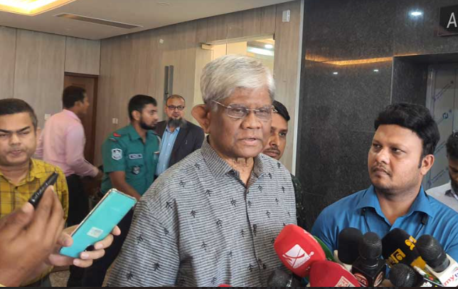 ঈদের দীর্ঘ ছুটিতে অর্থনীতি ‘স্থবির হবে না’: অর্থ উপদেষ্টা