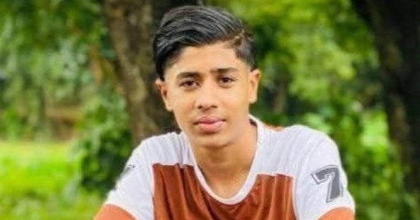 মাইক্রোবাসের ধাক্কায় চন্দনাইশে মোটরসাইকেল আরোহীর মৃত্যু