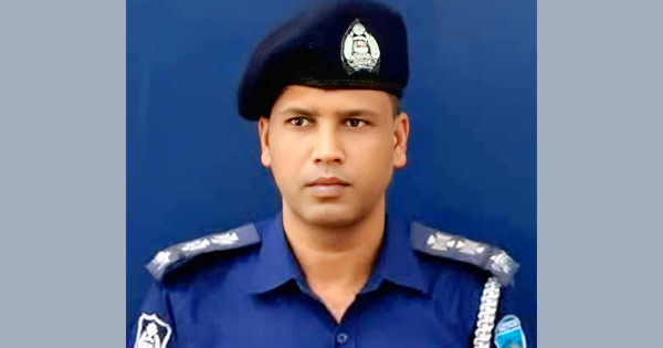 সোর্স দিয়ে মাদকপাচারের অভিযোগে লোহাগাড়া থানার এসআই প্রত্যাহার