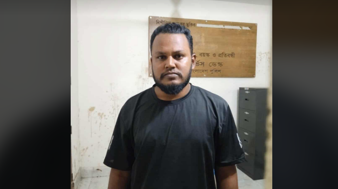 ফটিকছড়িতে বিস্ফোরক মামলায় ছাত্রলীগ নেতা গ্রেপ্তার