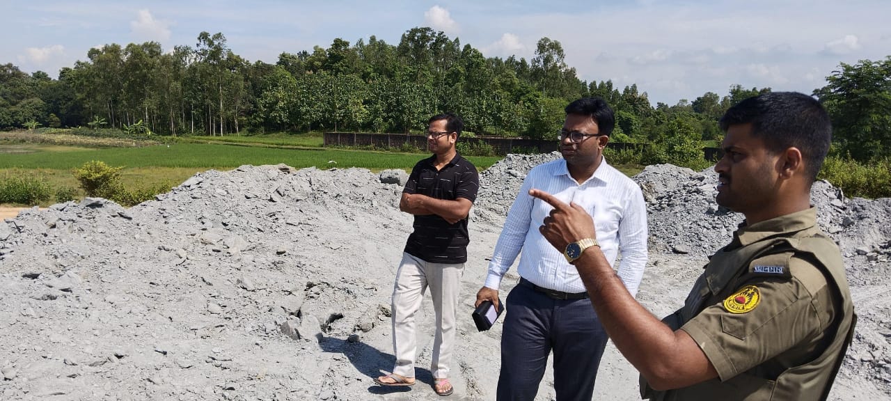 সাতকানিয়ায় ইটভাটায় অভিযান, জরিমানা ও সিলগালা