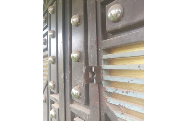 রাউজানে সাবেক খাদ্য কর্মকর্তার বাড়ি লুট