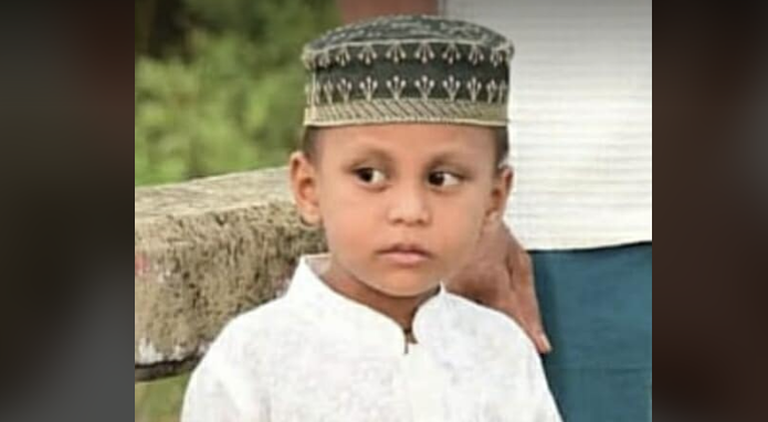 মহেশখালীতে দুটি ব্যাটারি রিকশার মুখোমুখি সংঘর্ষে শিশুর মৃত্যু