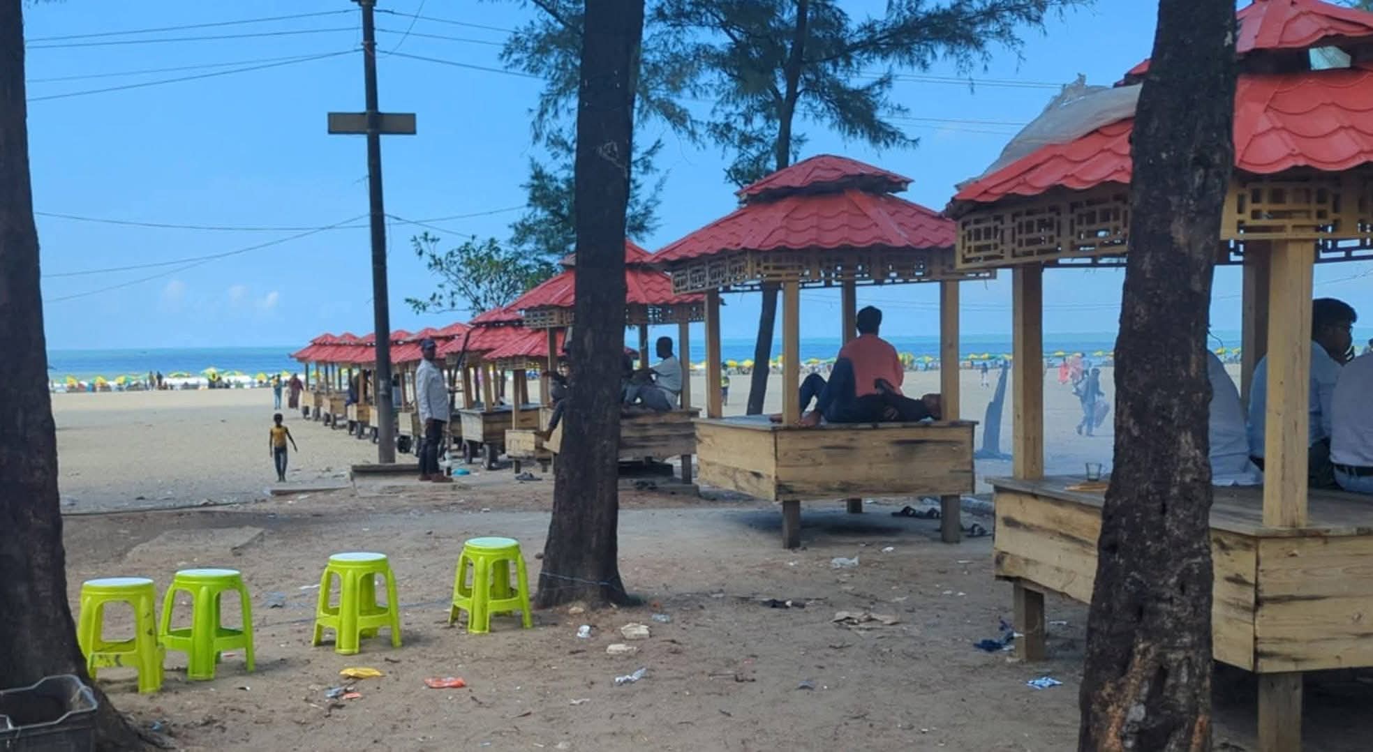 হাইকোর্টের নিষেধাজ্ঞা উপেক্ষা করে বালিয়াড়ি দখলের অভিযোগ