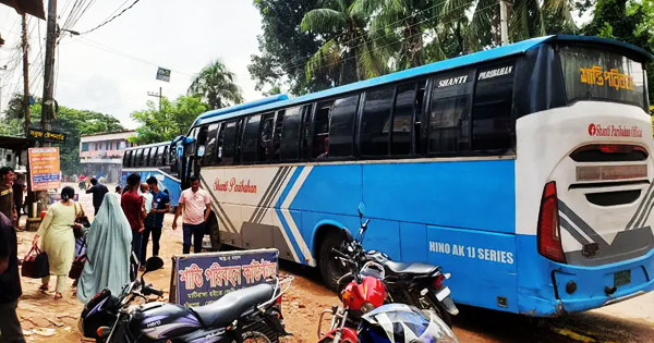 অবরোধ স্থগিত: স্বাভাবিক হচ্ছে খাগড়াছড়ি