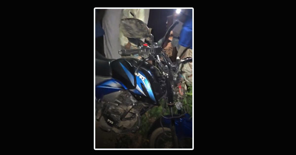 লোহাগাড়ায় মোটরসাইকেল-নোহা সংঘর্ষ, আহত ৩