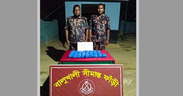 উখিয়ায় পৃথক অভিযানে ৫০ হাজার ইয়াবা উদ্ধার