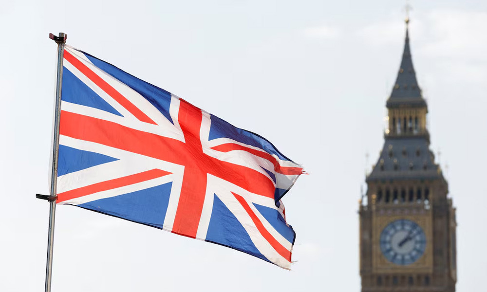 বাংলাদেশি ও পাকিস্তানি শিক্ষার্থীদের জন্য দরজা বন্ধ করছে যুক্তরাজ্যের বিশ্ববিদ্যালয়গুলো