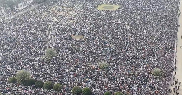 খালেদা জিয়ার জানাজা ঘিরে সংসদ এলাকা জনসমুদ্র