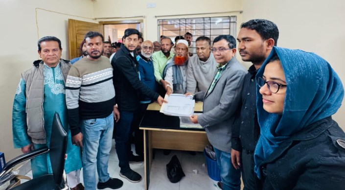 চট্টগ্রাম-১২ আসনে স্বতন্ত্র প্রার্থী হিসেবে মনোনয়ন ফরম জমা দিলেন সৈয়দ সাদাত