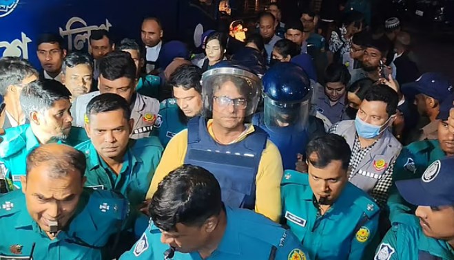 সাংবাদিক আনিস আলমগীর ৫ দিনের রিমান্ডে