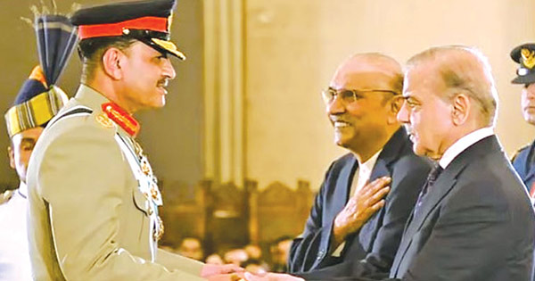 কোন পথে হাঁটছে পাকিস্তান