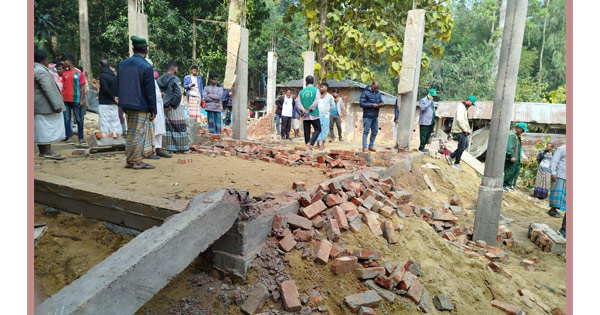 চকরিয়ায় ৫০ লাখ টাকার বনভূমি উদ্ধার