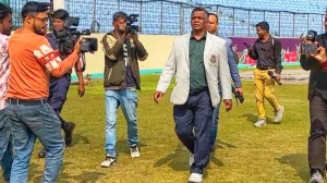 মিরপুরে এসে বুলবুল বললেন ‘আমি কি দেশের বাইরে আছি’?