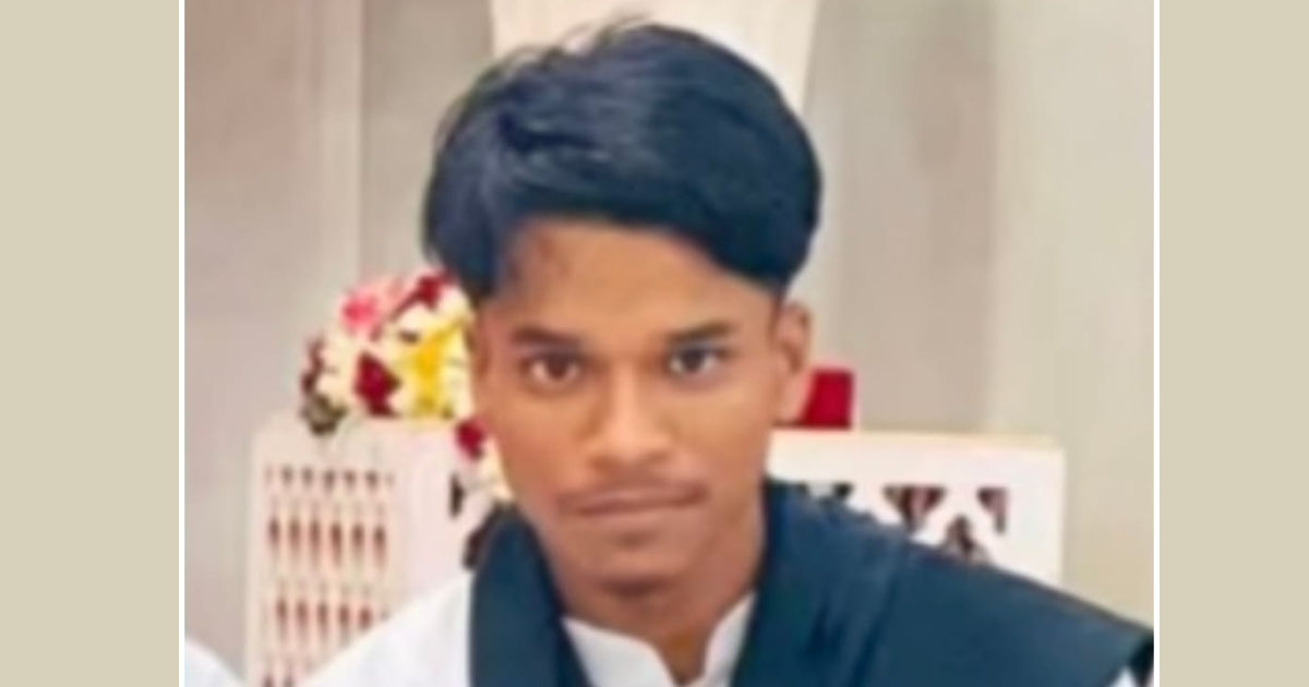 হাটহাজারীতে বাইক থেকে ছিটকে পড়া আরোহীর ট্রাকচাপায় মৃত্যু