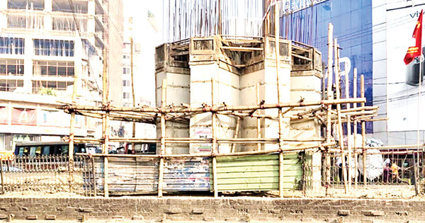 চট্টগ্রামে ৩৮ ফুটওভার ব্রিজের ২৭টির কাজই শুরু হয়নি চার বছরে