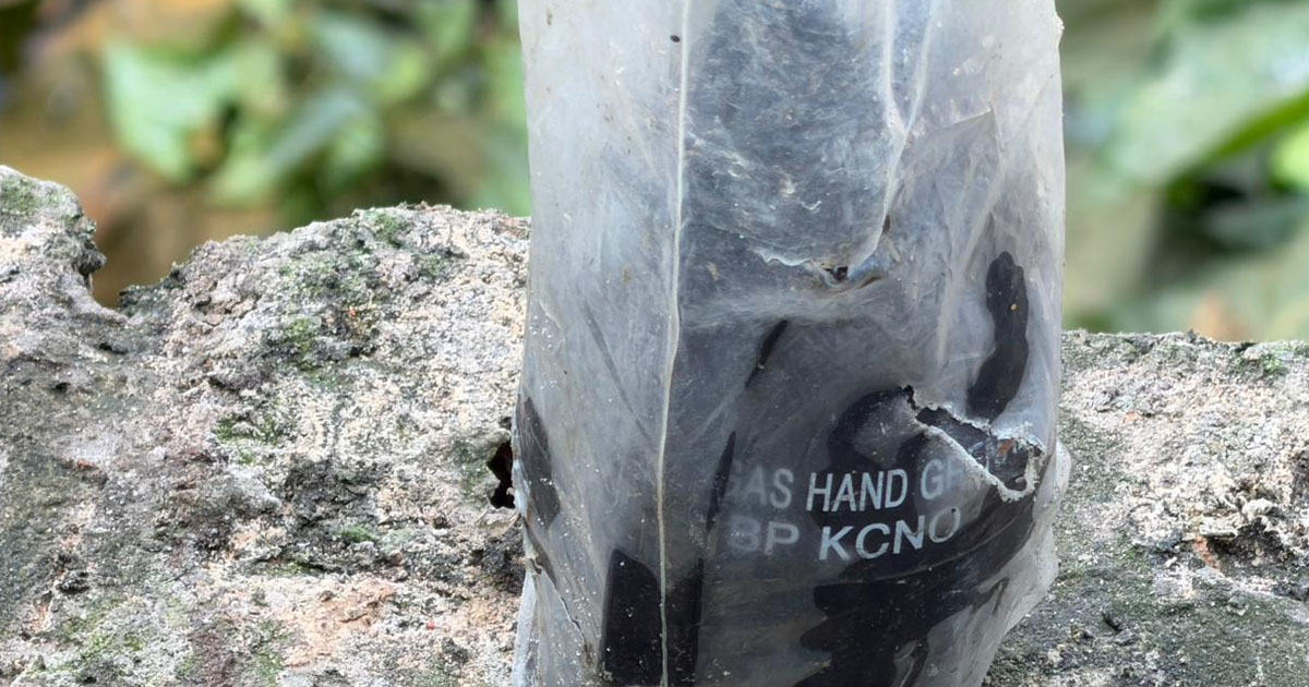 বান্দরবানে দুটি পরিত্যক্ত টিয়ারশেল উদ্ধার