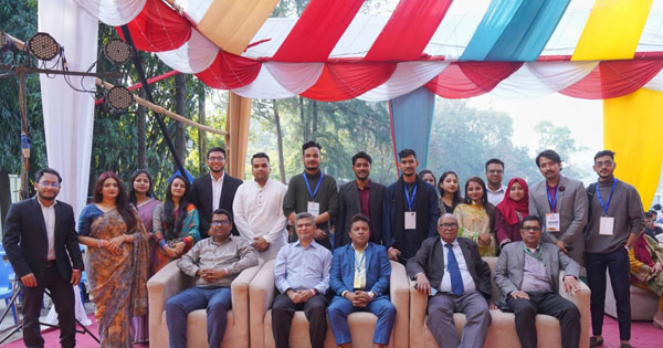 ফয়’স লেকে পোর্ট সিটির নবীন-প্রাক্তন মিলনমেলা