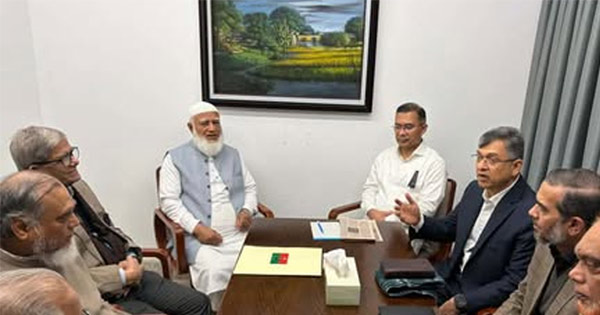 তারেক রহমানের সঙ্গে বৈঠক/ জাতীয় ঐক্যের ইঙ্গিত দিলেন জামায়াত আমির