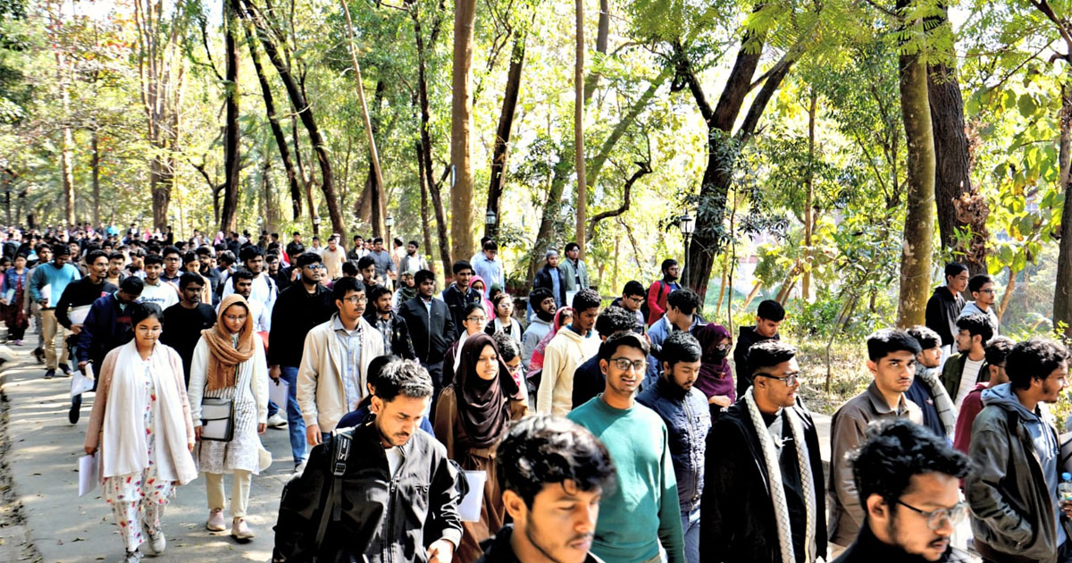 চুয়েটে স্নাতক প্রথম বর্ষের ভর্তি পরীক্ষা সম্পন্ন, উপস্থিতি ৮৭ শতাংশ