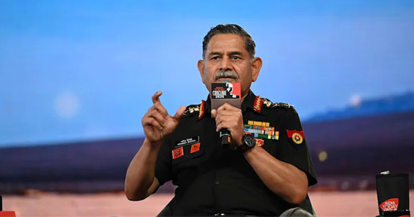 বাংলাদেশের সঙ্গে যোগাযোগের একাধিক চ্যানেল খোলা রয়েছে: ভারতের সেনাপ্রধান