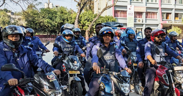 রাউজানে নির্বাচন সামনে রেখে যৌথ বাহিনীর বিশেষ মহড়া