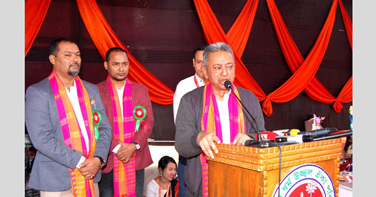 রাষ্ট্রের ক্ষমতা বেড়ে গেলে ফ্যাসিজম সৃষ্টি হয়: আমীর খসরু