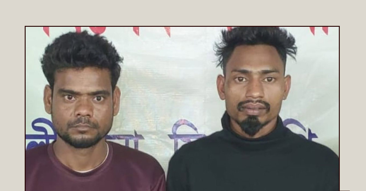 কর্ণফুলীতে ৭ কিরিচ নিয়ে দু’জন ধরা