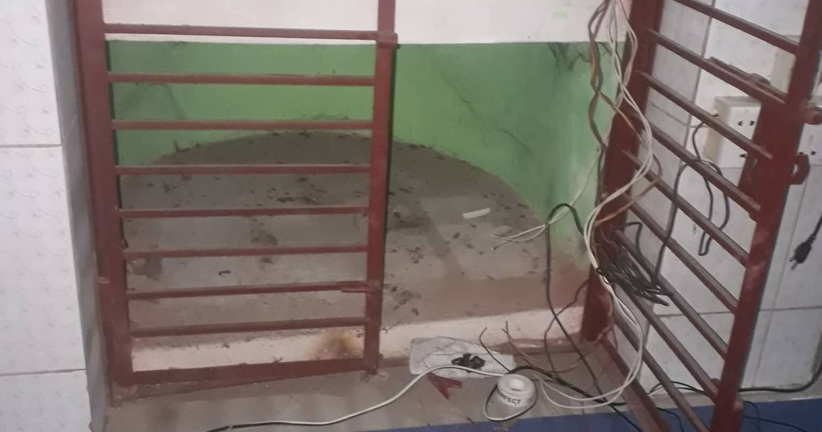 বোয়ালখালীতে গ্রিল কেটে মসজিদের সাউন্ড সিস্টেম চুরি