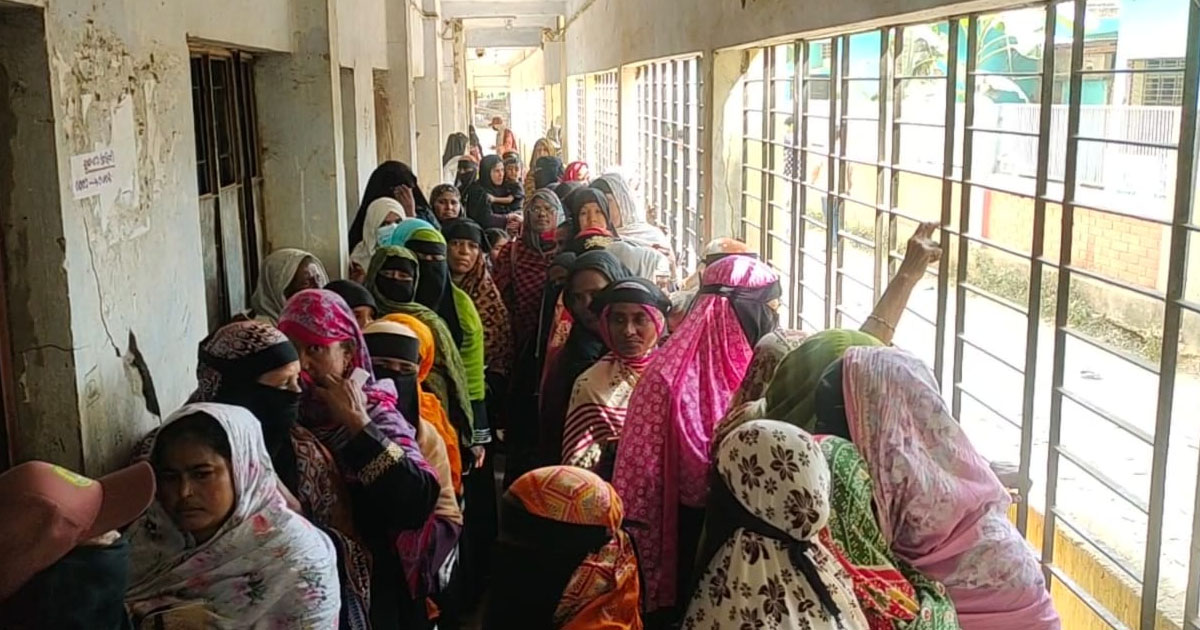 পটিয়ায় দুপুর ২টা পর্যন্ত ৪৯ শতাংশ ভোটগ্রহণ