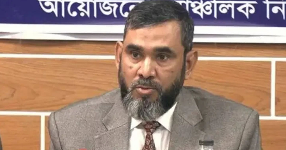 সাংবাদিক-পর্যবেক্ষকরা ভোটকেন্দ্রে মোবাইল ব্যবহার করতে পারবেন: ইসি