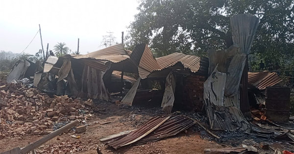 ইটভাটায় হামলা-অগ্নিসংযোগের অভিযোগ রাঙ্গুনিয়ায়