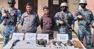 অস্ত্র তৈরির সরঞ্জাম নিয়ে দুই কারিগর গ্রেপ্তার সন্দ্বীপে