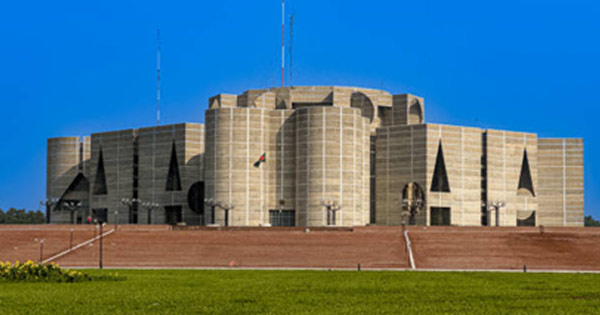 চট্টগ্রাম থেকে স্থান পাচ্ছেন কারা?