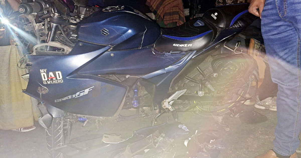 বাকলিয়ায় দুই মোটরসাইকেলের সংঘর্ষে যুবক নিহত