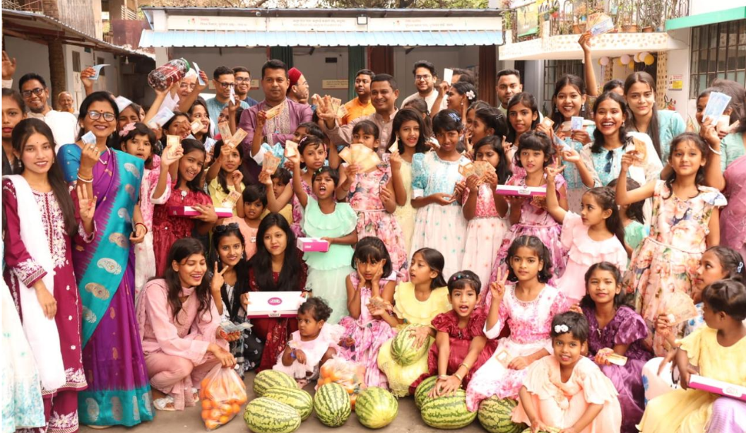 ডিসির ঈদ সেলামি পেয়ে উচ্ছ্বসিত অনাথ শিশুরা