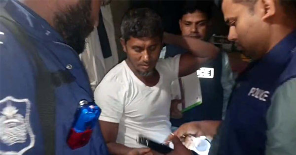 চকরিয়ায় সাংবাদিক পেটানো মামলার আসামি গ্রেপ্তার