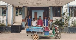 সাতকানিয়ায় চুরি হওয়া ইজিবাইক বাঁশখালী থেকে উদ্ধার, গ্রেপ্তার ২