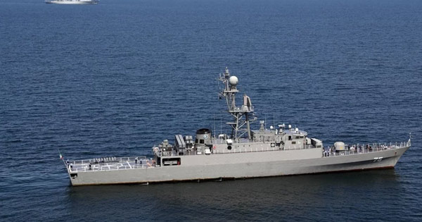 শ্রীলঙ্কা উপকূলে ইরানি যুদ্ধজাহাজ ডুবিয়ে দিল যুক্তরাষ্ট্র: প্রাণহানি অন্তত ৮০