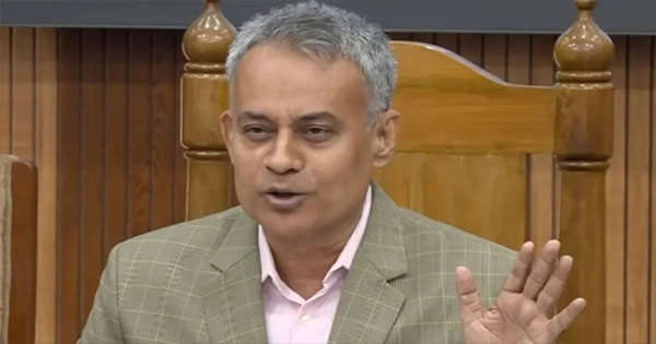 ঈদযাত্রায় অতিরিক্ত ভাড়া নিলে রুট পারমিট বাতিল: সেতুমন্ত্রী