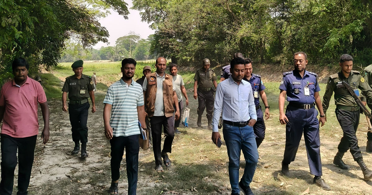 বোয়ালখালীতে ফসলি জমির মাটি কাটায় অর্ধ লাখ টাকা জরিমানা