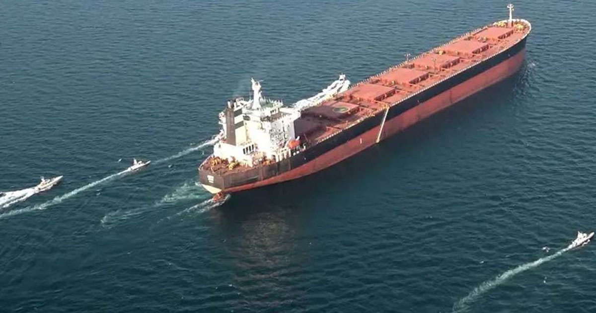 আবারও হরমুজ প্রণালি বন্ধের ঘোষণা ইরানের