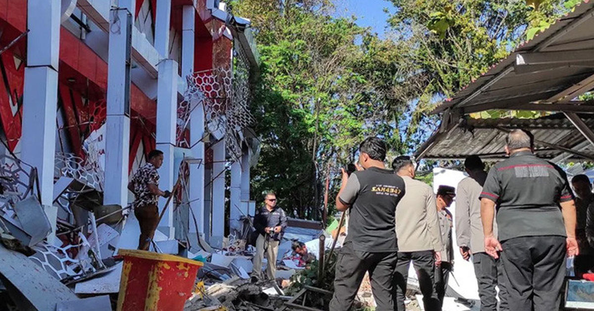 ইন্দোনেশিয়ায় ৭.৪ মাত্রার শক্তিশালী ভূমিকম্প, সুনামি সতর্কতা জারি