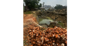 সাতকানিয়ায় অবৈধভাবে মাটি কাটায় ইটভাটাকে দুলাখ টাকা জরিমানা