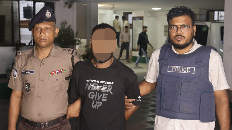 দৈনিক পূর্বকোণ - চট্টগ্রামের দৈনিক চান্দগাঁওয়ে ক্লিউইস্টন সিএনজি স্টেশনের চুরি করা টাকাসহ মূলহোতা রনি গ্রেপ্তার