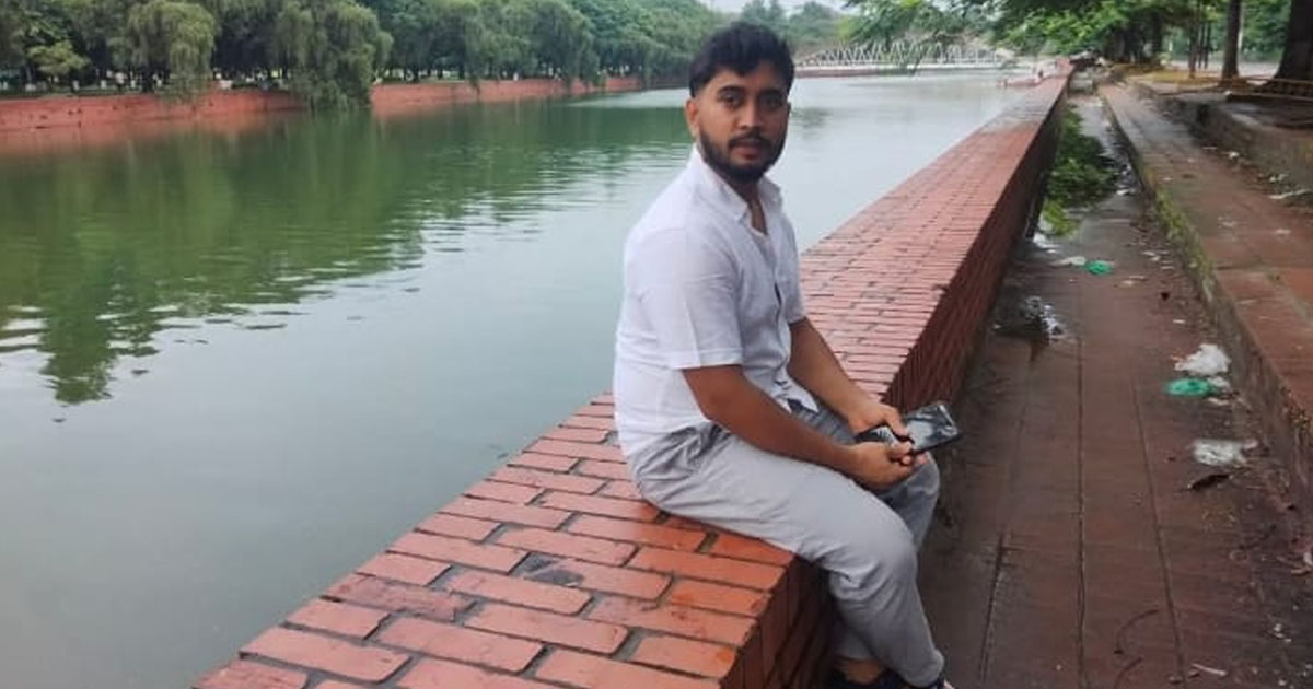 দৈনিক পূর্বকোণ - চট্টগ্রামের দৈনিক খাগড়াছড়িতে অটোরিকশা-মাইক্রোবাস সংঘর্ষে স্বামী নিহত, স্ত্রী আহত