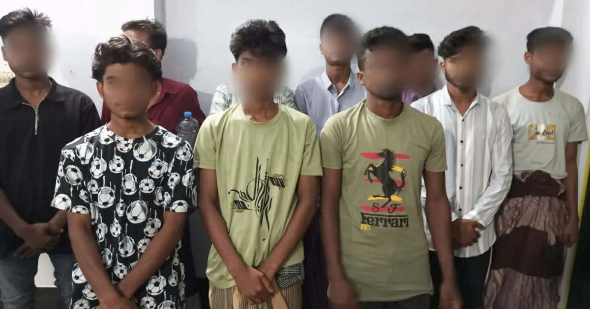 টেকনাফে মালয়েশিয়ায় পাচারের উদ্দেশ্যে আটকে রাখা ১৩ জন উদ্ধার