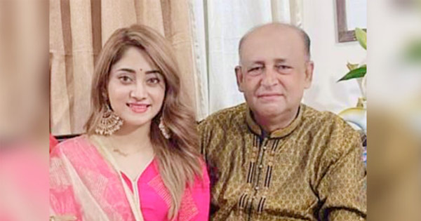 দৈনিক পূর্বকোণ - চট্টগ্রামের দৈনিক বাবার আর্থিক লেনদেনের সঙ্গে আমার সম্পর্ক নেই, বললেন পূজা চেরি