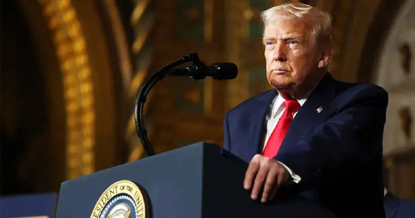 হরমুজ খুলে না দিলে ‘নরক নেমে আসবে’, ইরানকে ট্রাম্পের হুঁশিয়ারি