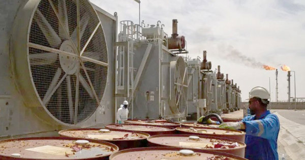 দৈনিক পূর্বকোণ - চট্টগ্রামের দৈনিক তেলের মজুত রাখতে পরিত্যক্ত গুদামের খোঁজ ইরানের